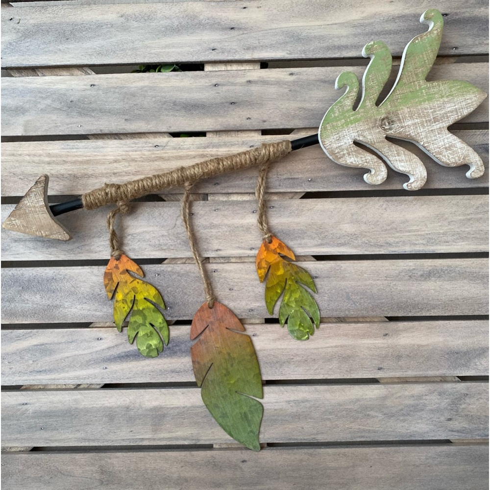 Wooden Arrow Hanging Wall Decor